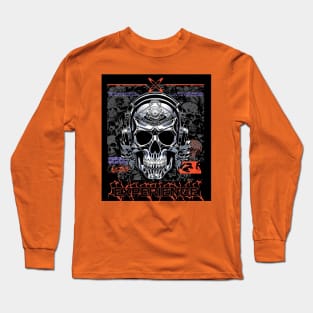 Skull Sound Experience (metallic skull wearing headphones) Long Sleeve T-Shirt